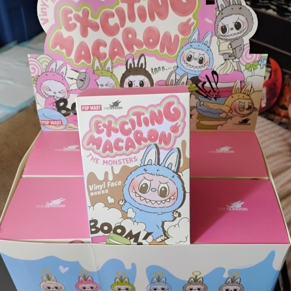 The Monsters Exciting Macaron Vinyl Face Set Of 6 Blind Boxes ALL NEW! - Picture 2 of 9